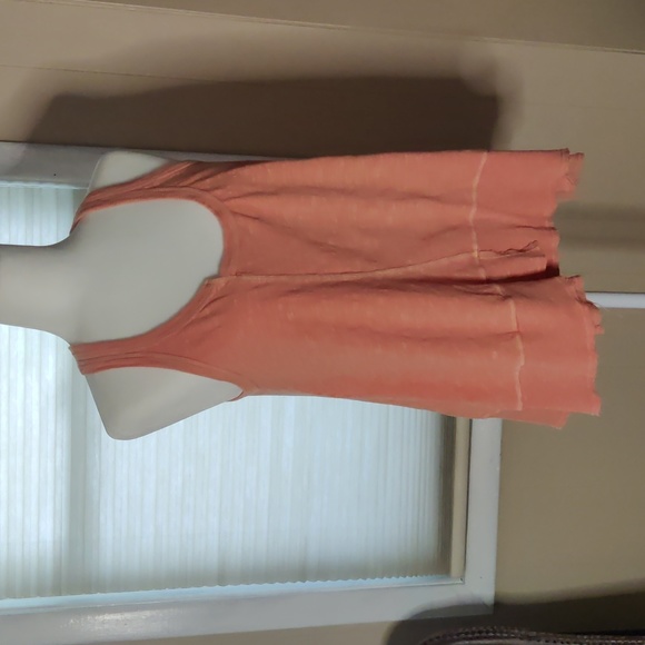 Wilt Tank Top - Picture 1 of 4